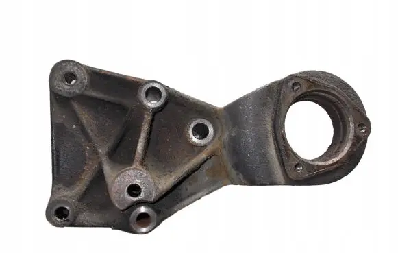 Volkswagen I LT Engine mount bracket