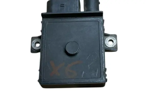 BMW 5 E60 E61 Glow plug pre-heat relay 0522140701 0005765979