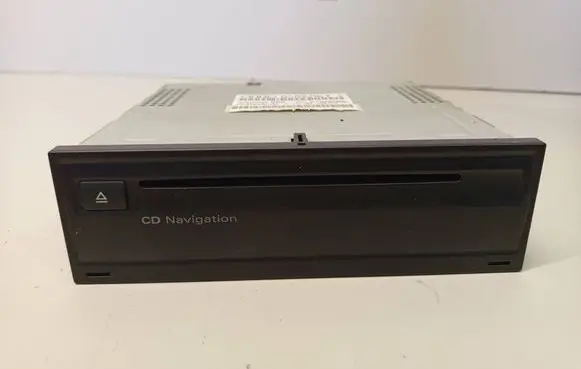 Audi A6 S6 C6 4F CD/DVD changer 4E0035111A