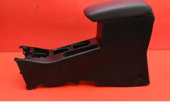 Suzuki Grand Vitara I Center console