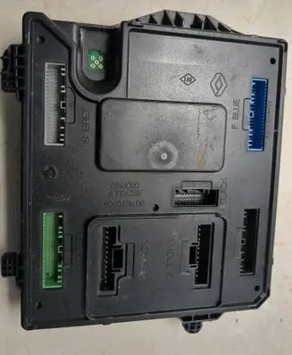 Renault Megane III Comfort/convenience module S180098201 284B13640R