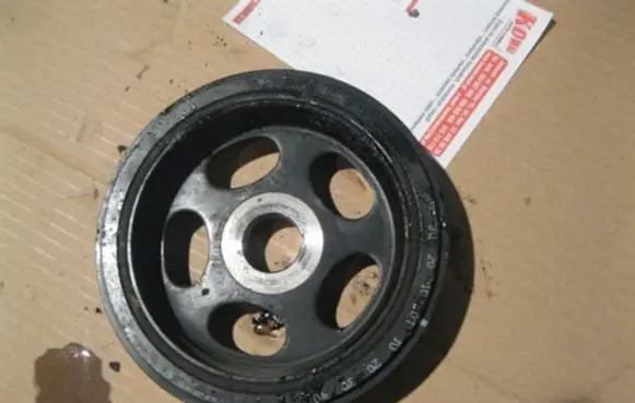 Mercedes-Benz A W169 Crankshaft pulley
