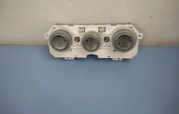 Mazda 6 Climate control unit RK09 E2E