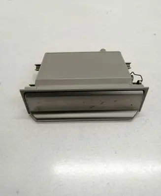 Nissan X-Trail T30 Glove box 6847544F00