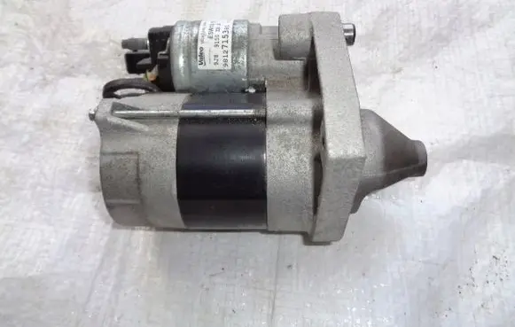 Peugeot 2008 I Starter motor 9812715380