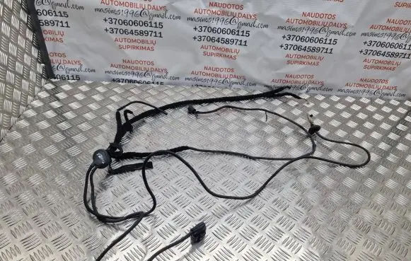 Volkswagen Touareg I Windshield washer fluid hose 7L6971351E
