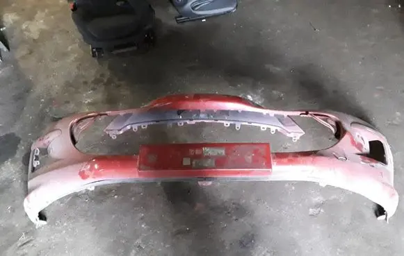 Peugeot 308 Front bumper 9680484677