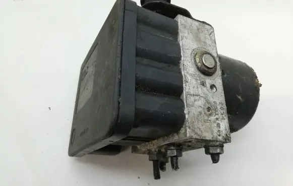 Volkswagen Golf VI ABS Pump 1K0907379E