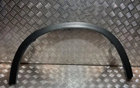 Suzuki Vitara (LY) Fender trim (molding) PK20685