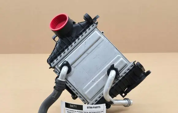 Mercedes-Benz E W213 Intercooler radiator OM654