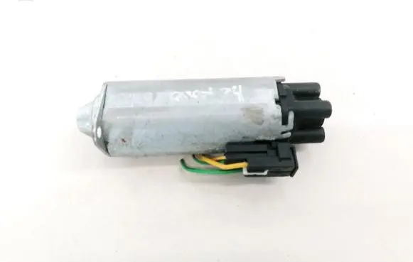 Volvo V70 Seat adjustment motor 900186101 900186-101