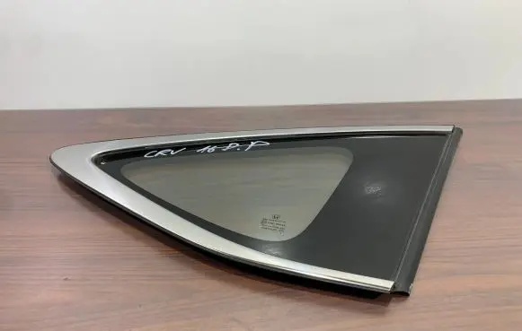 Honda CR-V Rear side window E643R00048 AS2