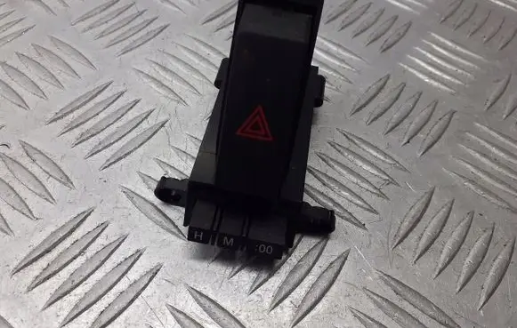 Mazda 3 II Hazard light switch BBM2664H0