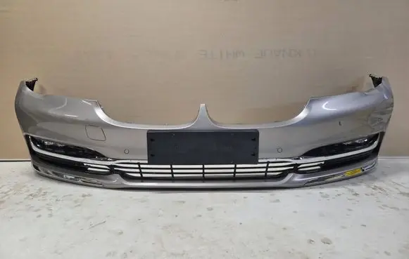 BMW 7 G11 G12 Front bumper 7404721
