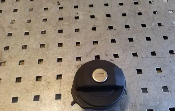 Fuel tank filler cap