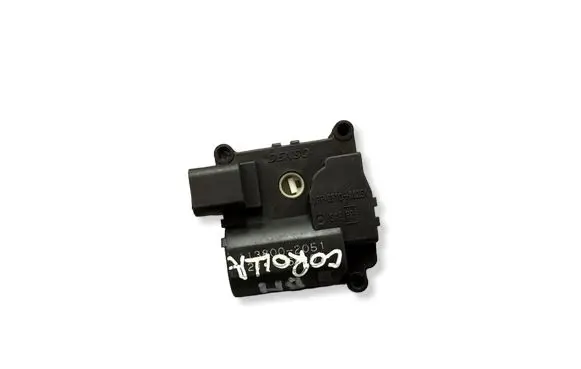 Toyota Avensis T250 Air flap motor/actuator 1138002051