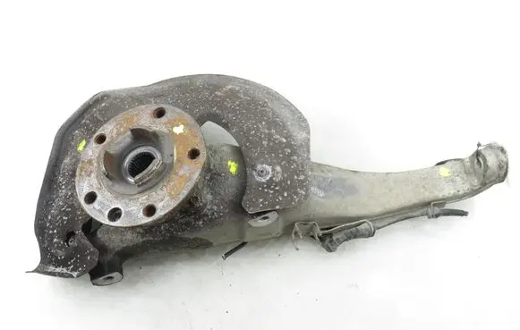 Volkswagen Touareg I Front wheel hub spindle knuckle 