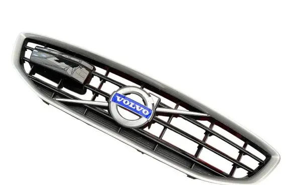 Volvo V40 Front bumper upper radiator grill 31425507