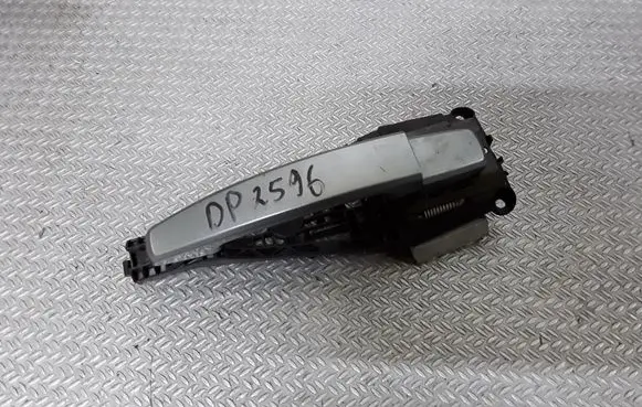 Opel Astra J Front door exterior handle