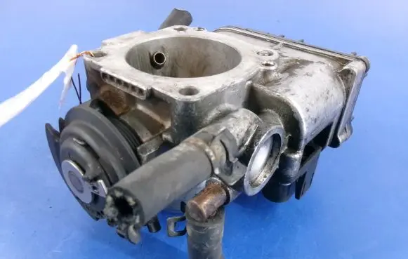 Audi A3 S3 8L Throttle body valve 06A133064H