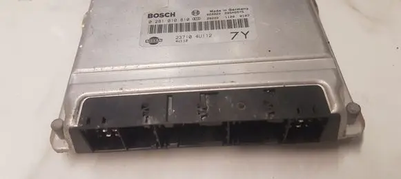 Nissan Almera N16 Engine control unit/module 0281010810 237104U112