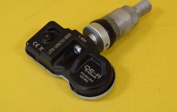 Opel Astra J Tire pressure sensor HTS3200 19082700-S503 HTS-3200