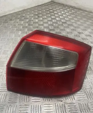 Audi A4 S4 B6 8E 8H Rear/tail lights 008330081625