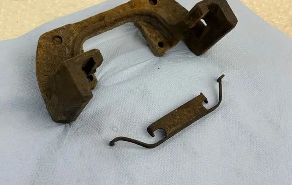 BMW 3 E46 Front brake caliper