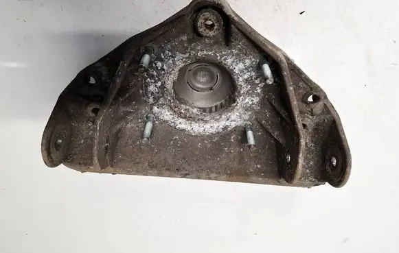 Porsche Cayenne (9PA) Coil spring mount 7L0412391