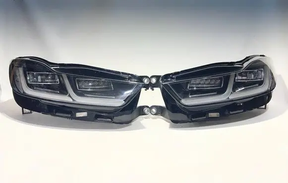 Jaguar I-Pace Headlight/headlamp M9D313W029