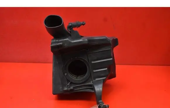 Ford Kuga II Air filter box CV619600DB