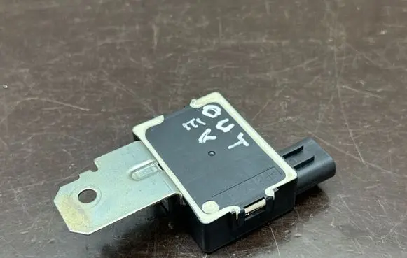 Mitsubishi Outlander Other control units/modules G8D640MBUZ 8637A114