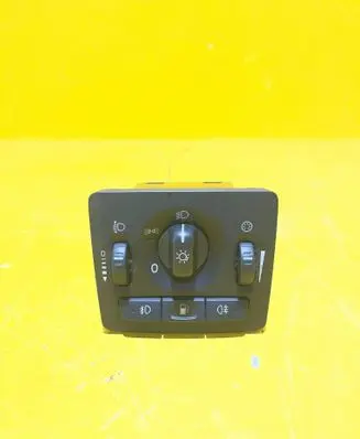 Volvo V50 Light switch 30739300