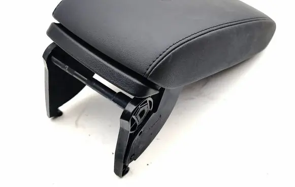 Suzuki Vitara (LY) Armrest 
