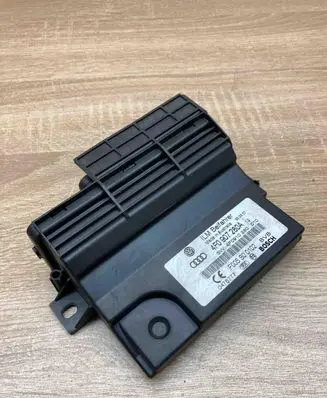 Audi A6 S6 C6 4F Power management control unit 4F0907280A F005S00102