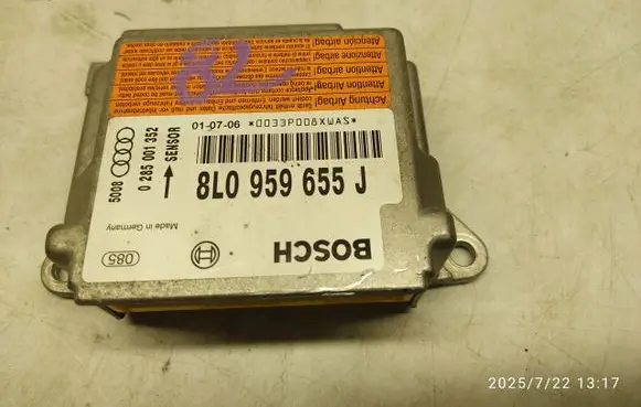 Audi A3 S3 8L Airbag control unit/module 8L0959655J