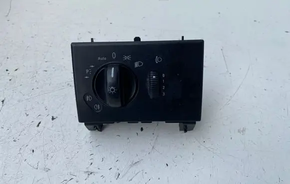 Mercedes-Benz Vito Viano W639 Light switch A6395450404
