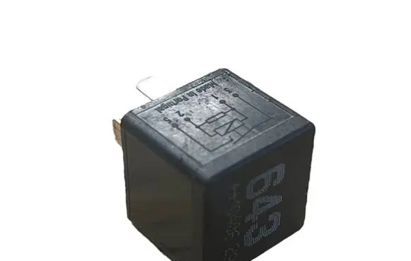 Volkswagen Jetta VI Other relay 8K0951253 V23136B6X72