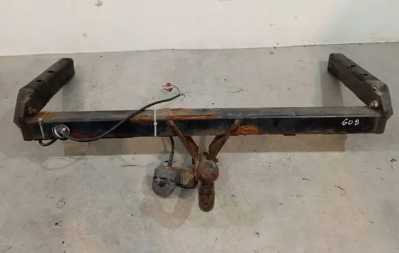 Volkswagen PASSAT B5.5 Tow bar set A28882