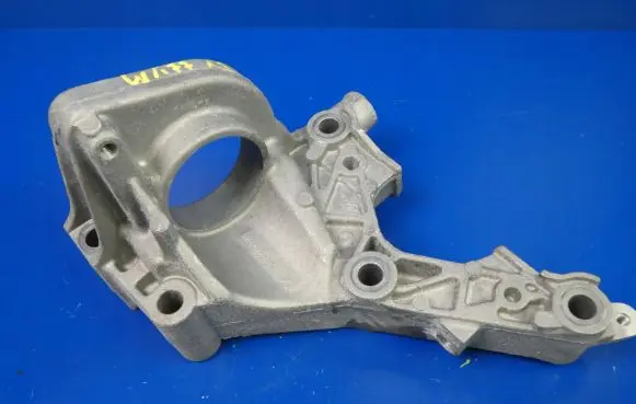 Mercedes-Benz A W177 Gearbox mount A2822232600