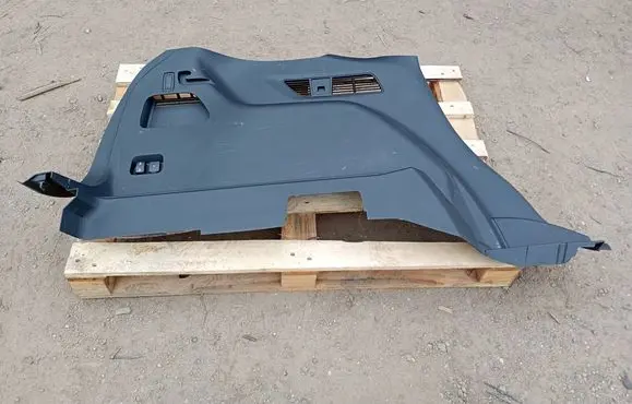 Ford Edge II Tailgate/trunk side cover trim FT4BR31013