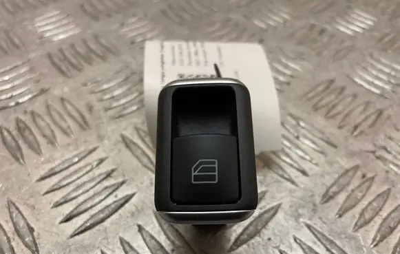 Mercedes-Benz GLS X166 Electric window control switch A2049058102