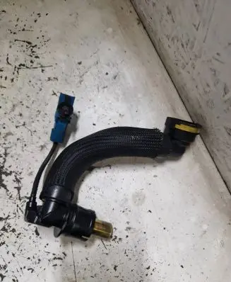 Citroen C5 Engine coolant pipe/hose 9681839480
