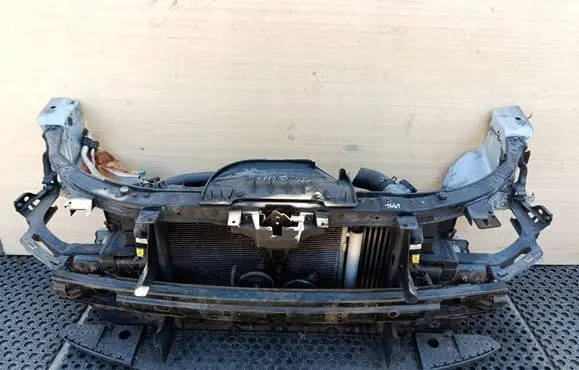Hyundai i30 Radiator support slam panel