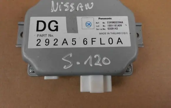Nissan X-Trail T32 Camera control unit module 292A56FL0A