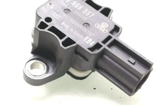 Audi A4 S4 B7 8E 8H Airbag deployment crash/impact sensor 8P0955557