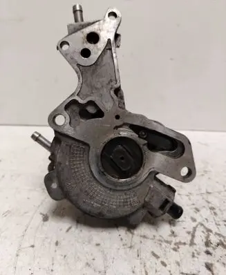 Volkswagen PASSAT B5 Vacuum pump 038145209N 080724D