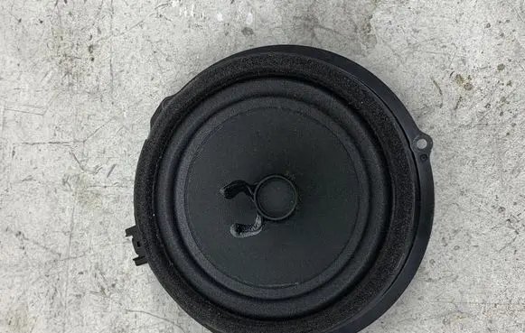Ford Puma High frequency speaker in the rear doors GN1518808AB