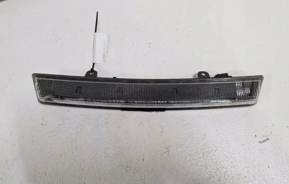 Citroen DS4 Third/center stoplight