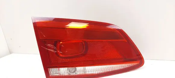 Volkswagen PASSAT B7 Tailgate rear/tail lights 605621 3AF945093B